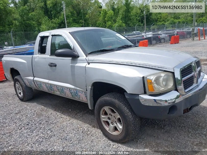 2005 Dodge Dakota Slt VIN: 1D7HW42NX5S136980 Lot: 39405046