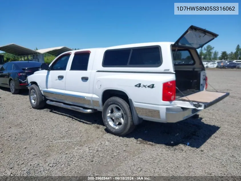 2005 Dodge Dakota Laramie VIN: 1D7HW58N05S316062 Lot: 39689441