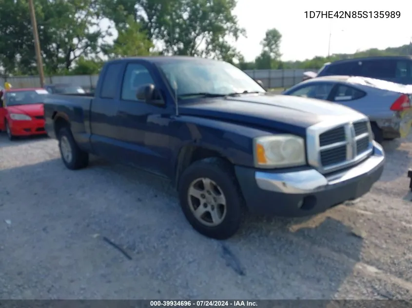 2005 Dodge Dakota Slt VIN: 1D7HE42N85S135989 Lot: 39934696