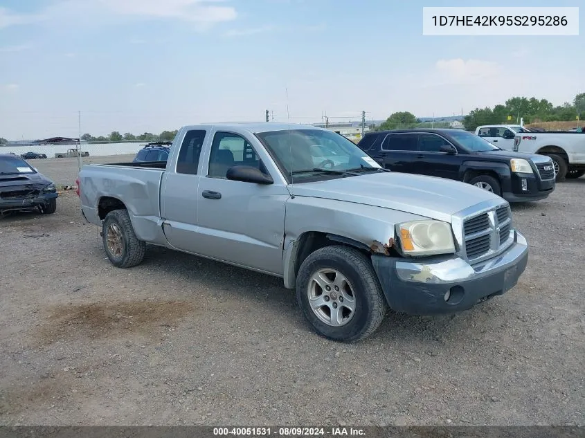 2005 Dodge Dakota Slt VIN: 1D7HE42K95S295286 Lot: 40051531