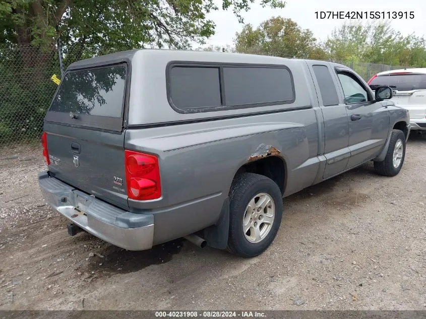 2005 Dodge Dakota Slt VIN: 1D7HE42N15S113915 Lot: 40231908