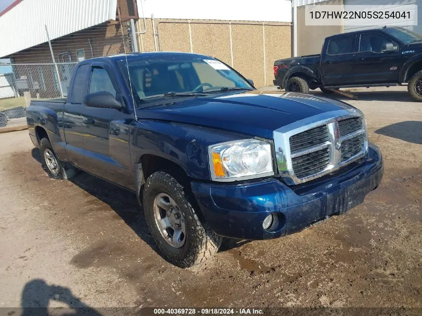 2005 Dodge Dakota St VIN: 1D7HW22N05S254041 Lot: 40369728