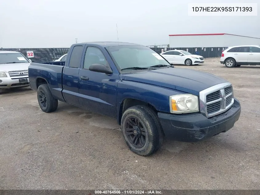 2005 Dodge Dakota St VIN: 1D7HE22K95S171393 Lot: 40764506