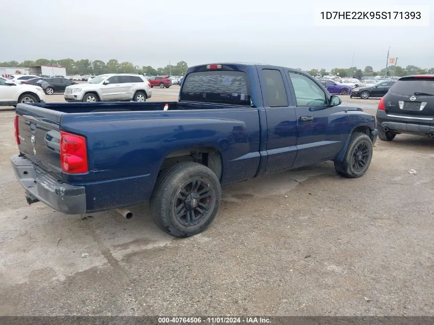 2005 Dodge Dakota St VIN: 1D7HE22K95S171393 Lot: 40764506