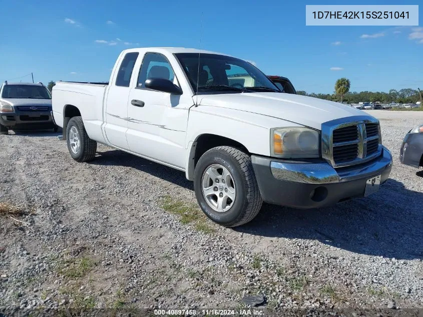 2005 Dodge Dakota Slt VIN: 1D7HE42K15S251041 Lot: 40897458