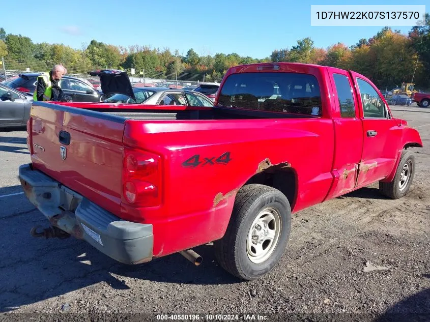 2007 Dodge Dakota St VIN: 1D7HW22K07S137570 Lot: 40550196