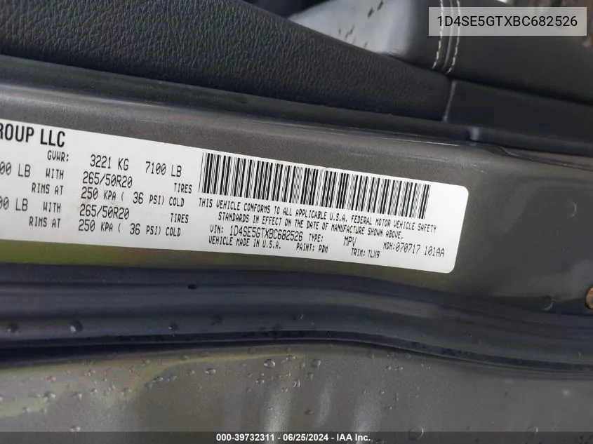 1D4SE5GTXBC682526 2011 Dodge Durango Citadel