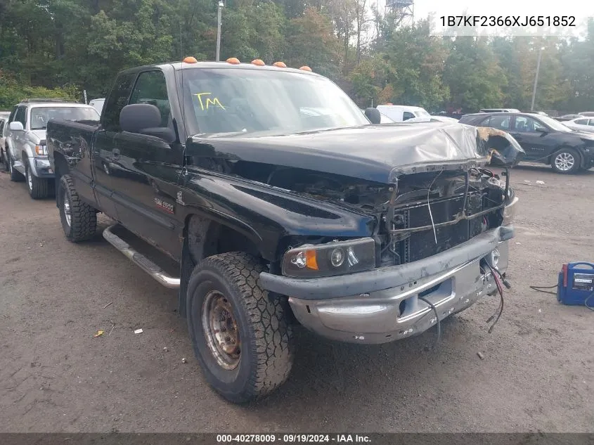 1B7KF2366XJ651852 1999 Dodge Ram 2500 St