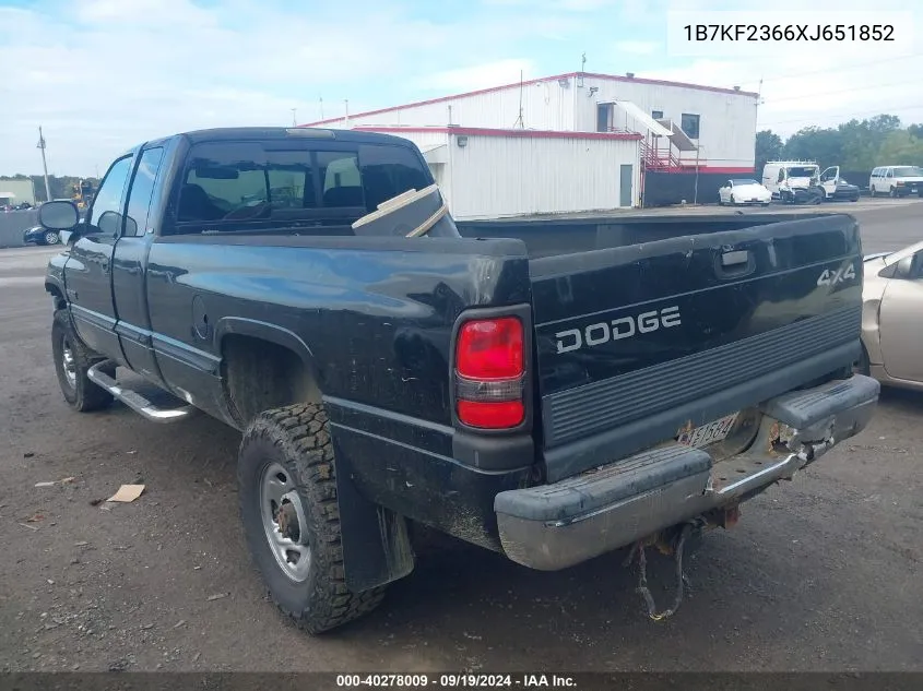 1B7KF2366XJ651852 1999 Dodge Ram 2500 St