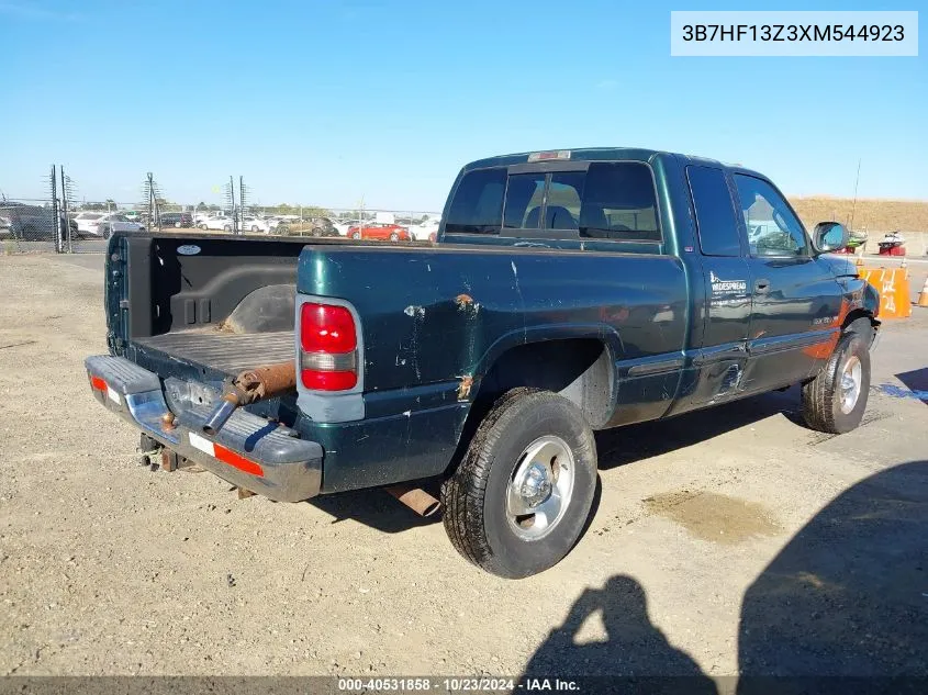 1999 Dodge Ram 1500 St VIN: 3B7HF13Z3XM544923 Lot: 40531858