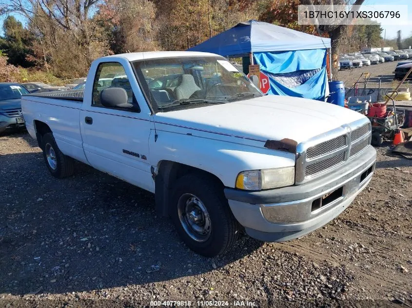 1999 Dodge Ram 1500 St VIN: 1B7HC16Y1XS306796 Lot: 40779818