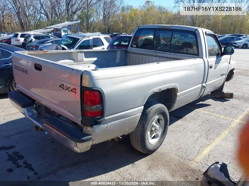 1999 Dodge Ram 1500 St VIN: 1B7HF16Y1XS228186 Lot: 40924433