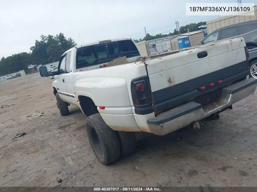 2000 Dodge Ram 3500 VIN: 1B7MF336XYJ136109 Lot: 40307017