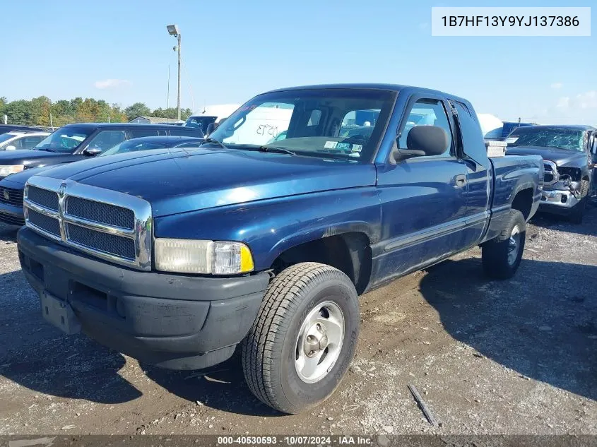 2000 Dodge Ram 1500 St VIN: 1B7HF13Y9YJ137386 Lot: 40530593