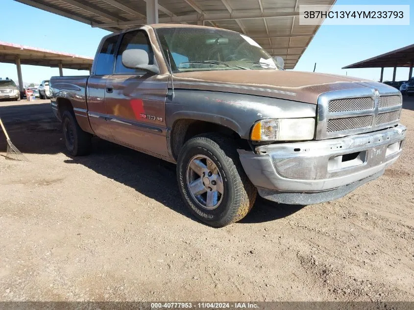 2000 Dodge Ram 1500 St VIN: 3B7HC13Y4YM233793 Lot: 40777953