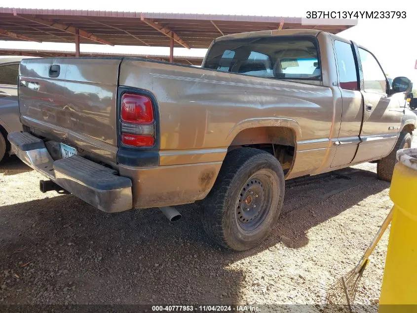 2000 Dodge Ram 1500 St VIN: 3B7HC13Y4YM233793 Lot: 40777953