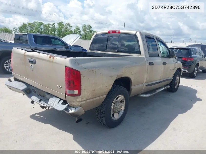 2005 Dodge Ram 2500 Slt/Laramie VIN: 3D7KR28C75G742896 Lot: 40392701