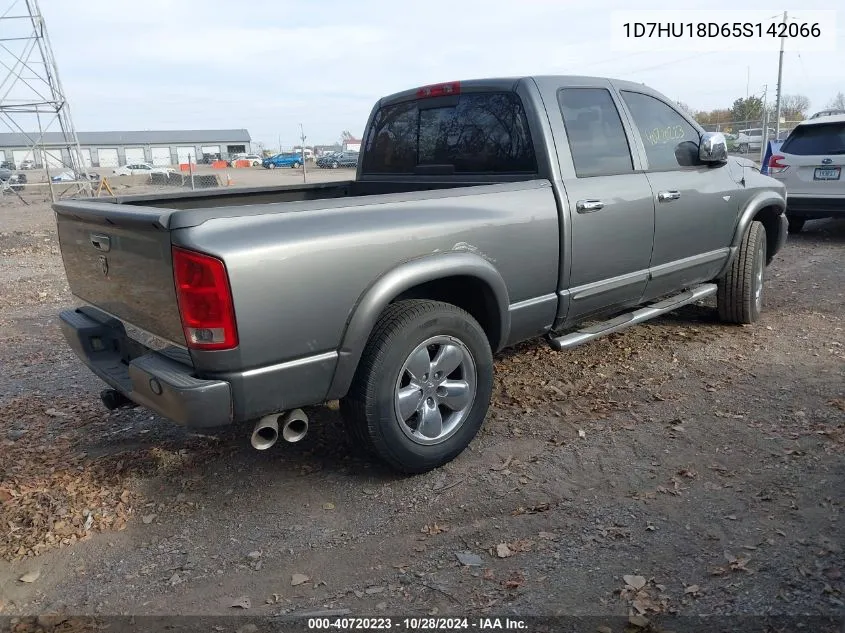 2005 Dodge Ram 1500 St/Slt VIN: 1D7HU18D65S142066 Lot: 40720223