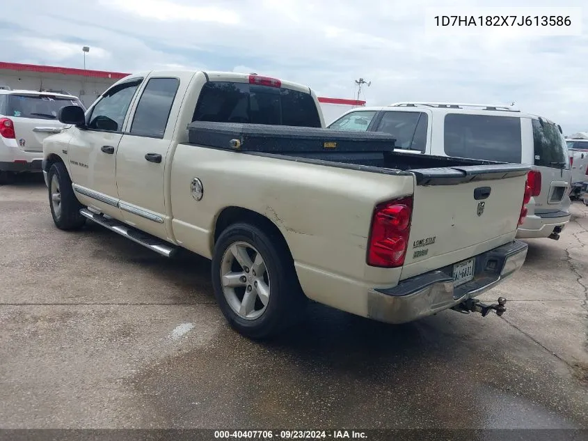 2007 Dodge Ram 1500 Slt VIN: 1D7HA182X7J613586 Lot: 40407706