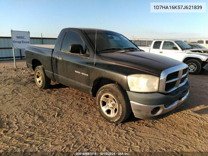 2007 Dodge Ram 1500 St VIN: 1D7HA16K57J621839 Lot: 40597016