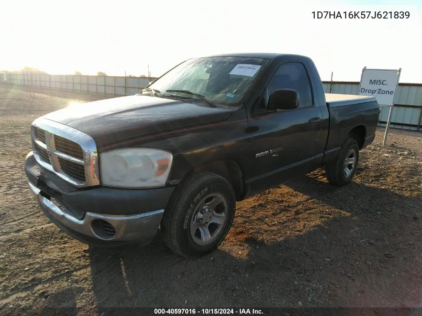 2007 Dodge Ram 1500 St VIN: 1D7HA16K57J621839 Lot: 40597016