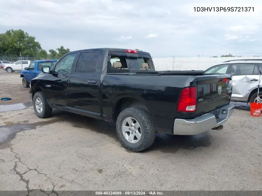 2009 Dodge Ram 1500 Slt/Sport/Trx VIN: 1D3HV13P69S721371 Lot: 40324089