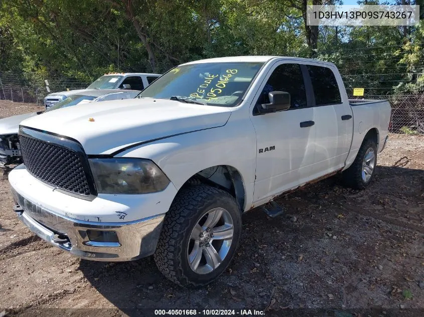 2009 Dodge Ram 1500 Slt/Sport/Trx VIN: 1D3HV13P09S743267 Lot: 40501668