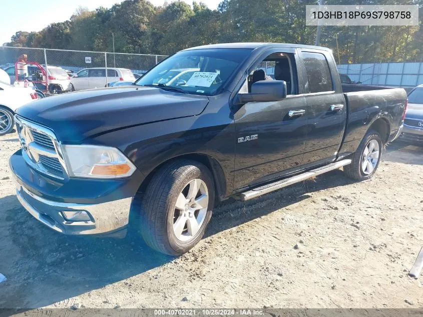 2009 Dodge Ram 1500 Slt/Sport/Trx VIN: 1D3HB18P69S798758 Lot: 40702021