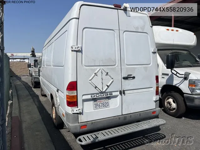 2005 Dodge Sprinter Van 2500 Shc VIN: WD0PD744X55820936 Lot: 40613926