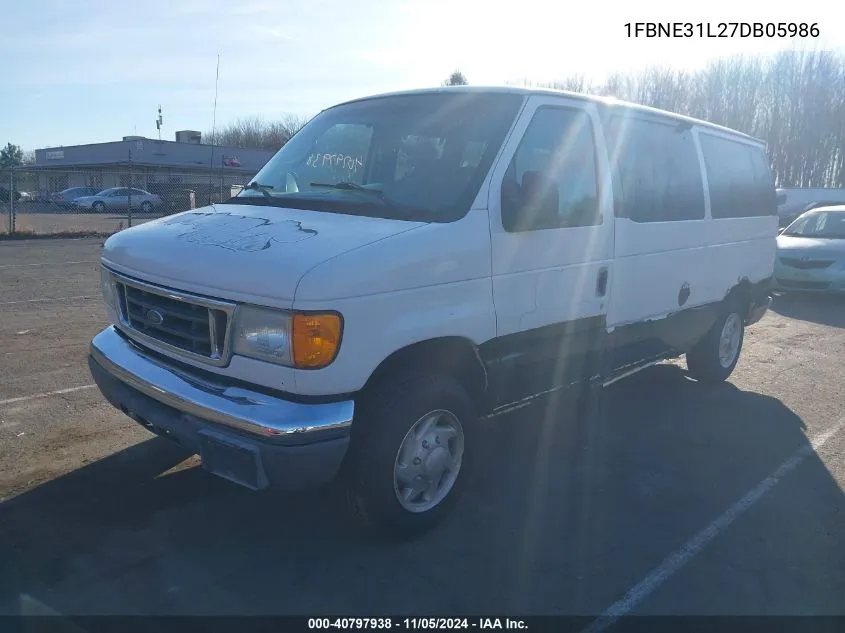 2007 Ford E-350 Super Duty Xl/Xlt VIN: 1FBNE31L27DB05986 Lot: 40797938