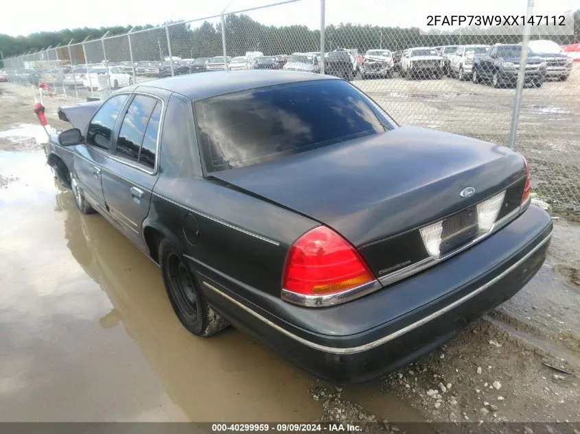 1999 Ford Crown Victoria VIN: 2FAFP73W9XX147112 Lot: 40299959