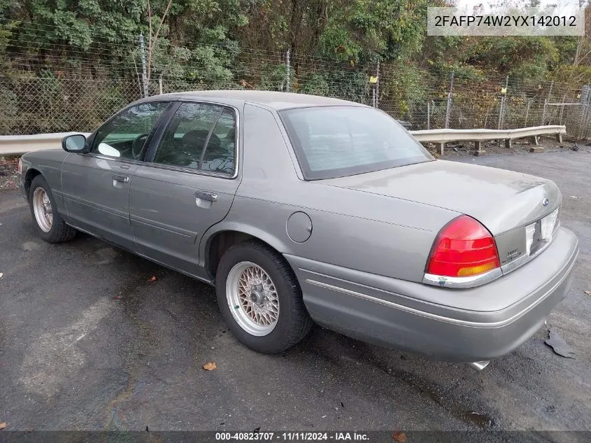 2000 Ford Crown Victoria Lx VIN: 2FAFP74W2YX142012 Lot: 40823707