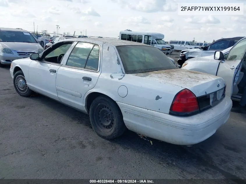 2001 Ford Crown Victoria Police Interceptor VIN: 2FAFP71WX1X199164 Lot: 40328484