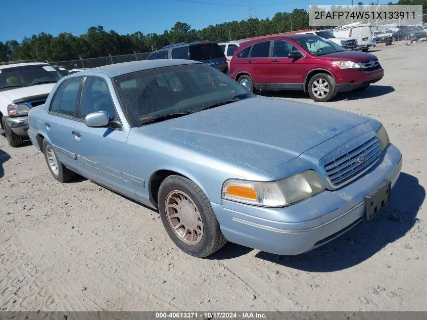 2001 Ford Crown Victoria Lx VIN: 2FAFP74W51X133911 Lot: 40613371