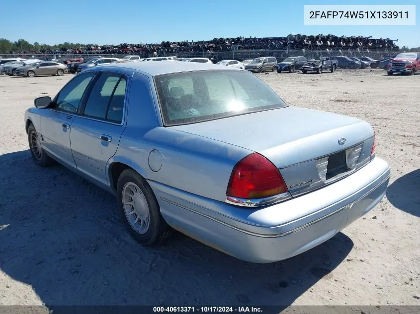 2001 Ford Crown Victoria Lx VIN: 2FAFP74W51X133911 Lot: 40613371