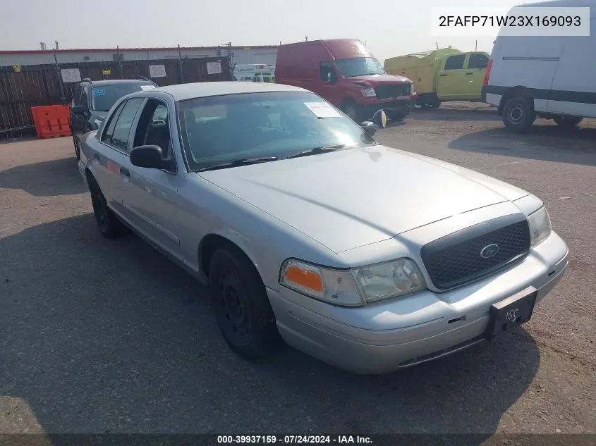 2003 Ford Crown Victoria Police VIN: 2FAFP71W23X169093 Lot: 39937159