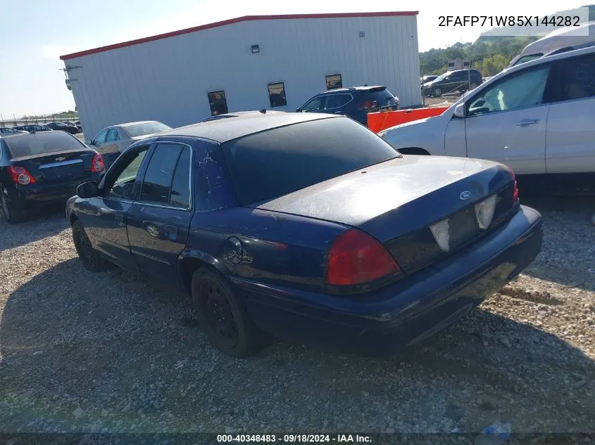 2005 Ford Crown Victoria Police VIN: 2FAFP71W85X144282 Lot: 40348483