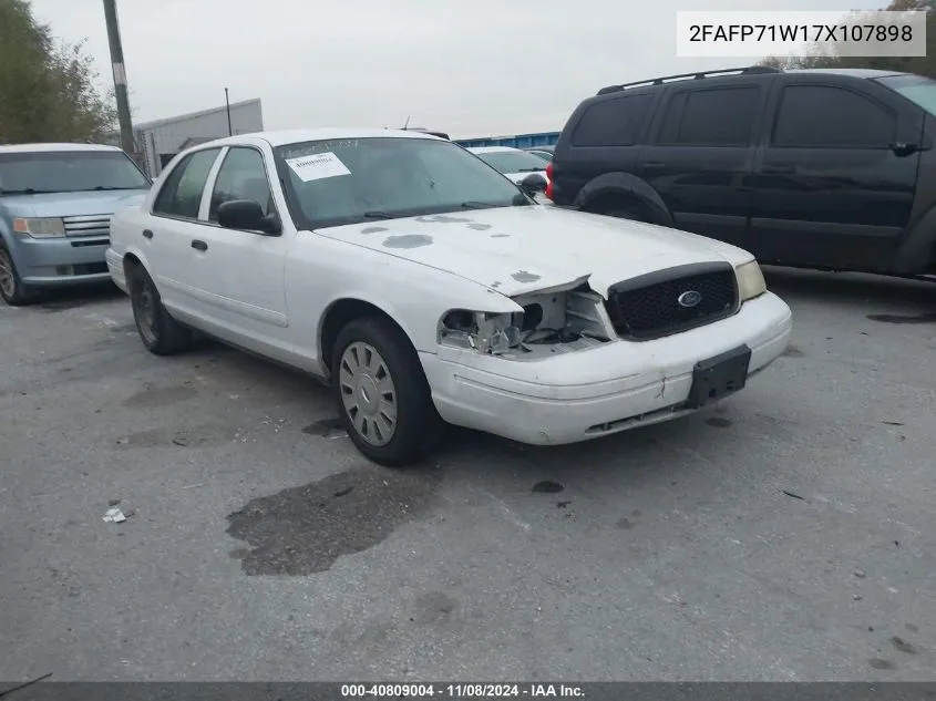 2007 Ford Crown Victoria Police/Police Interceptor VIN: 2FAFP71W17X107898 Lot: 40809004