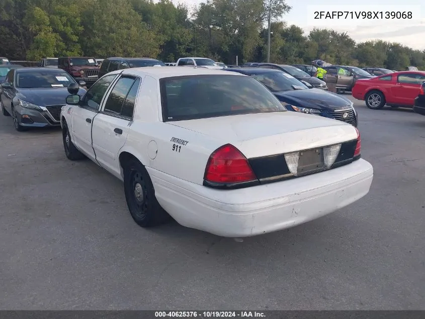 2008 Ford Crown Victoria Police/Police Interceptor VIN: 2FAFP71V98X139068 Lot: 40625376