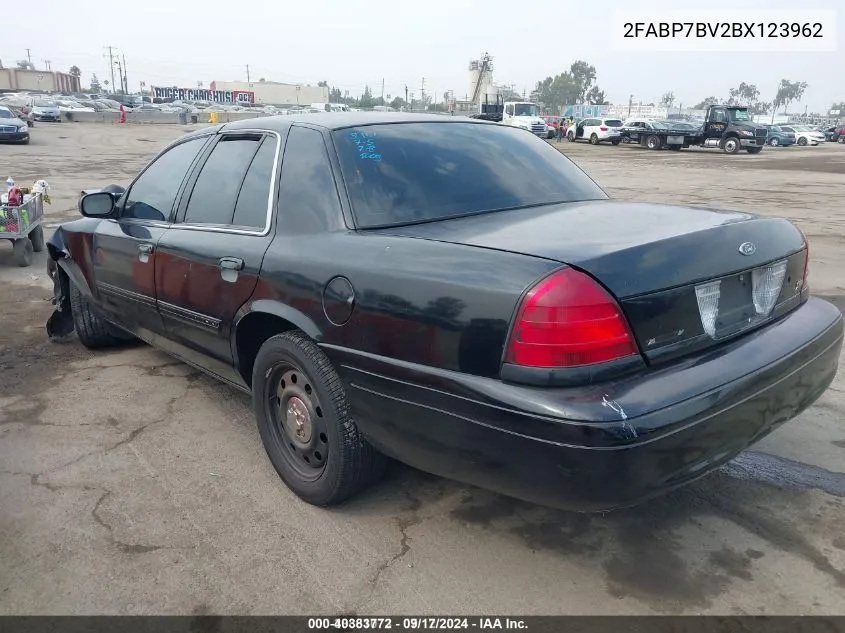 2011 Ford Crown Victoria Police Interceptor VIN: 2FABP7BV2BX123962 Lot: 40383772