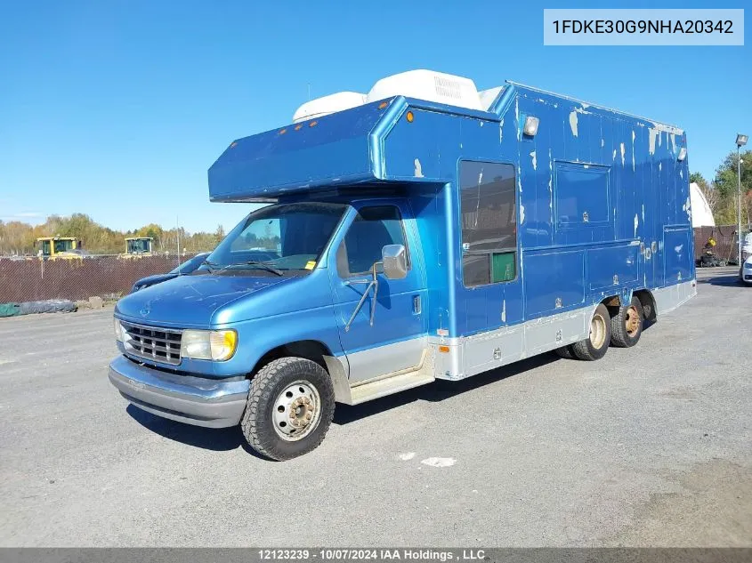 1992 Ford Econoline E350 Cutaway Van VIN: 1FDKE30G9NHA20342 Lot: 12123239