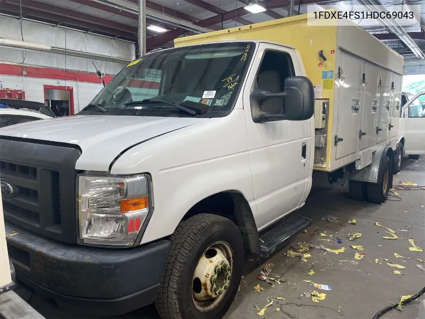 2017 Ford E-450 Cutaway VIN: 1FDXE4FS1HDC69043 Lot: 40322453