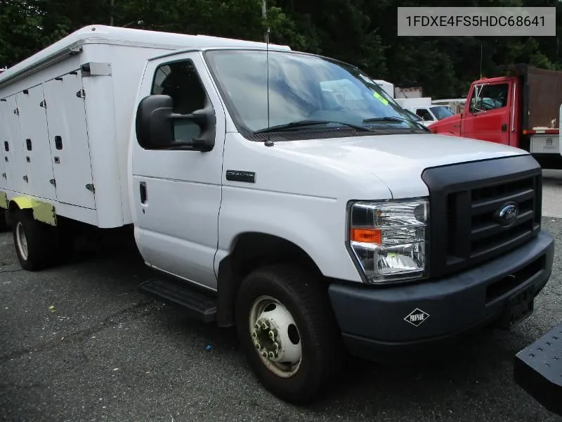 1FDXE4FS5HDC68641 2017 Ford E-450 Cutaway