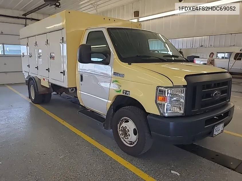 2017 Ford E-450 Cutaway VIN: 1FDXE4FS2HDC69052 Lot: 40589057