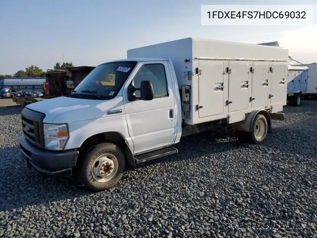 2017 Ford E-450 Cutaway VIN: 1FDXE4FS7HDC69032 Lot: 40661781