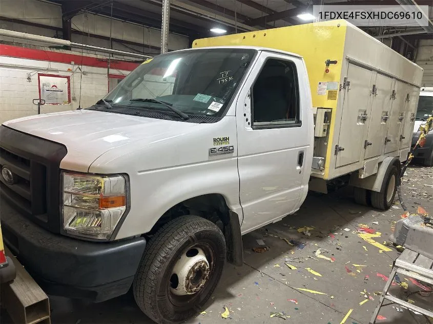 2017 Ford E-450 Cutaway VIN: 1FDXE4FSXHDC69610 Lot: 40685596