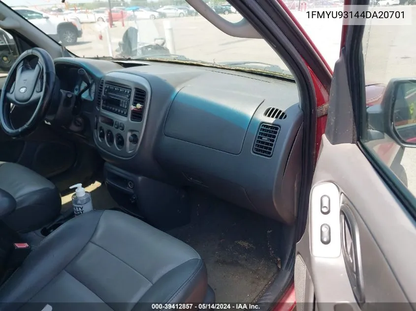 1FMYU93144DA20701 2004 Ford Escape Xlt