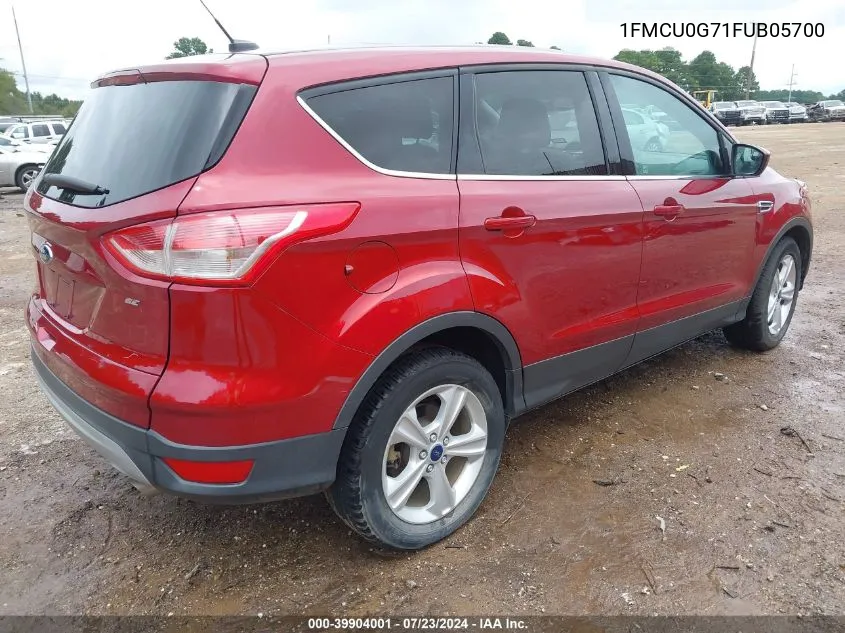 1FMCU0G71FUB05700 2015 Ford Escape Se