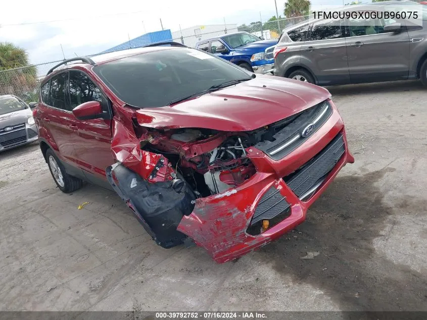 1FMCU9GX0GUB96075 2016 Ford Escape Se