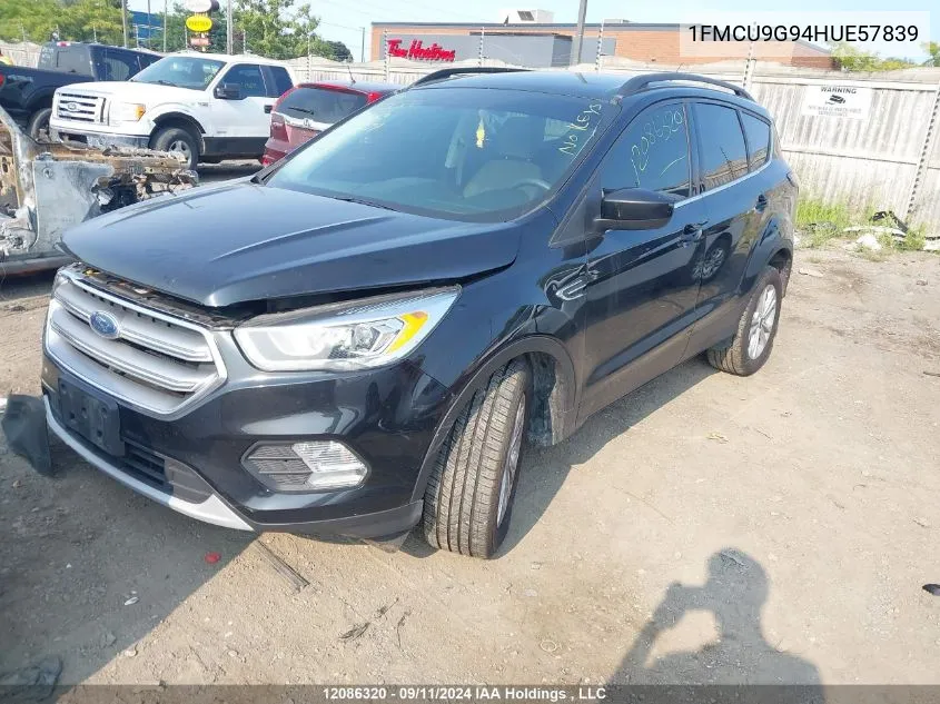 1FMCU9G94HUE57839 2017 Ford Escape Se